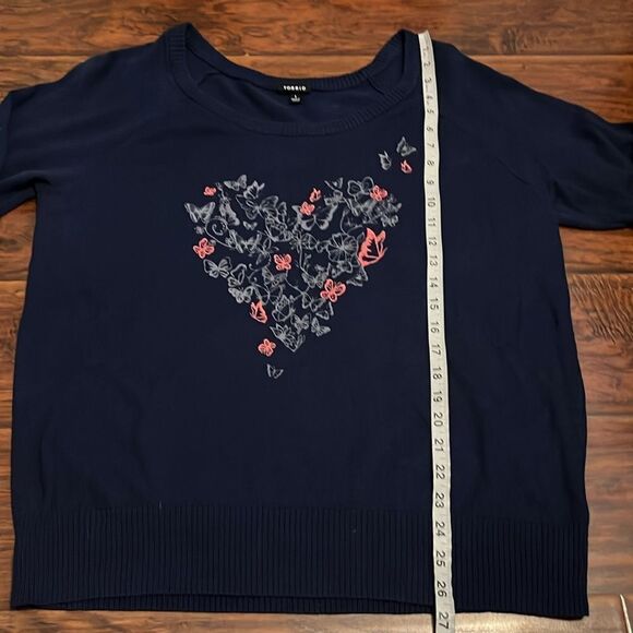 Torrid Blue Heart Embroidered Butterflies Design Pullover Sweatshirt Feminine - Picture 10 of 13